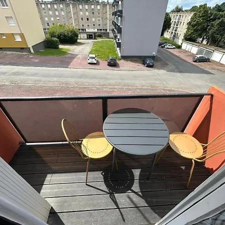 Appartement T2 Moderne Proche Centre Avec Balcon Et Wifi