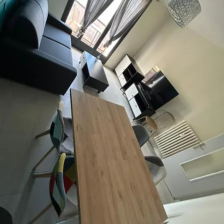 T2 Moderne Proche Centre Avec Balcon Et Wifi *