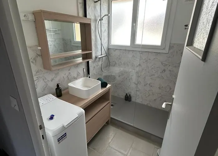 T2 Moderne Proche Centre Avec Balcon Et Wifi